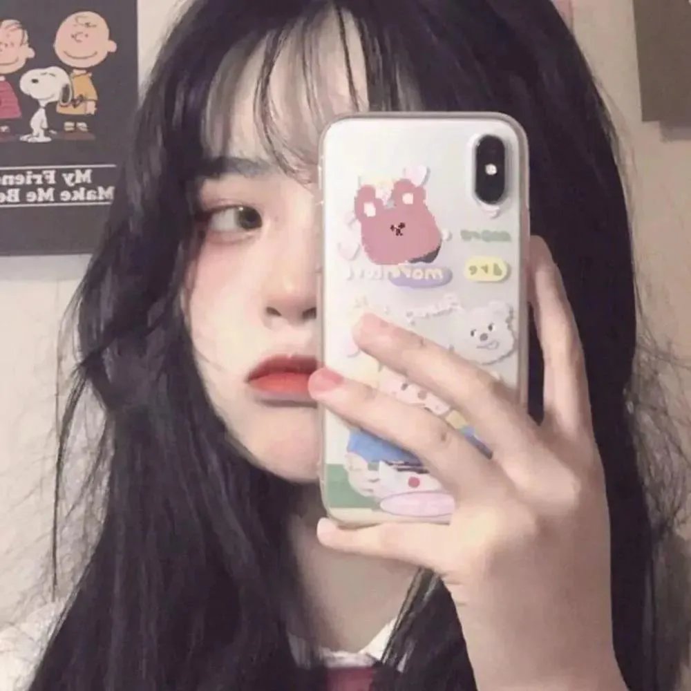 夜深沉,爱难吟